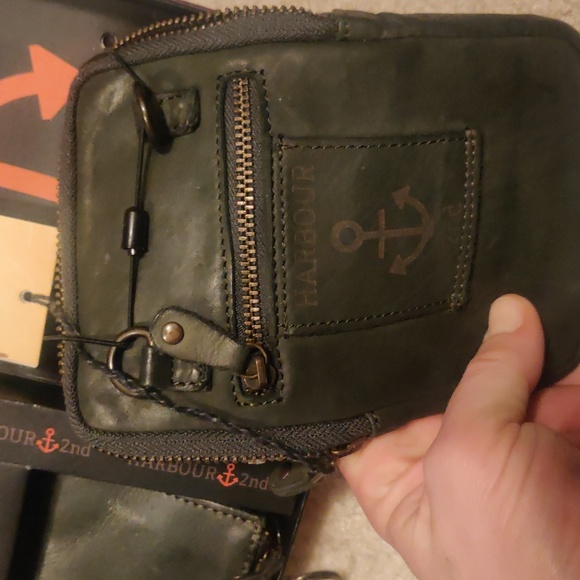 New! Harbour 2nd Crossbody Leather and coin Purse gift set - Picture 5 of 11